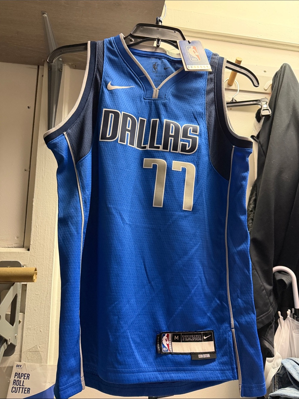 Nike Dallas Mavericks Royal/ Navy Luka 77 Jersey